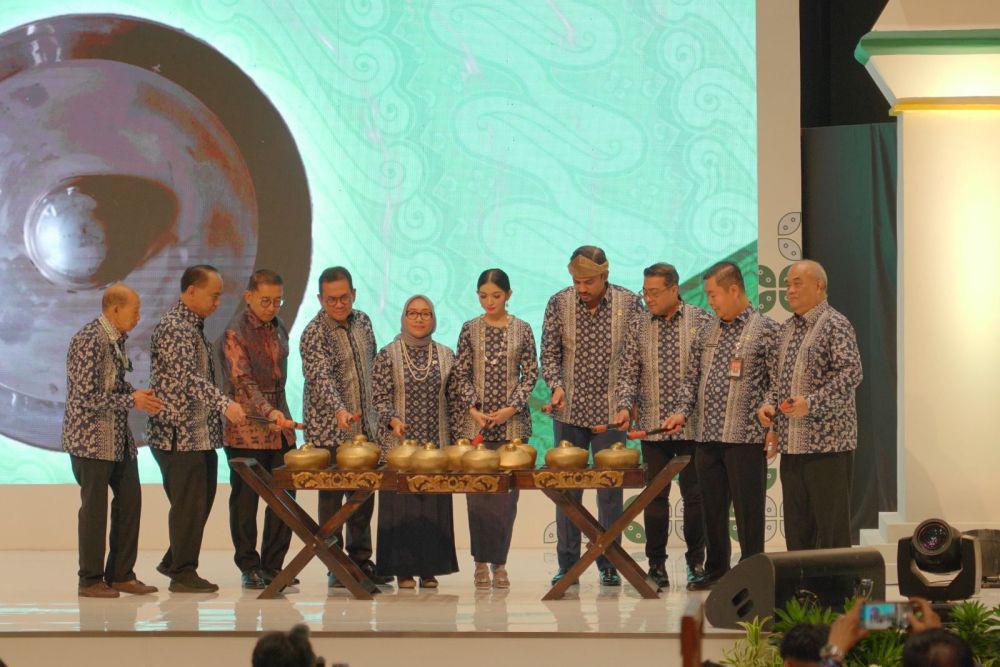 Bio Farma Group Dukung dan Majukan UMKM Binaan dalam Inacraft 2025