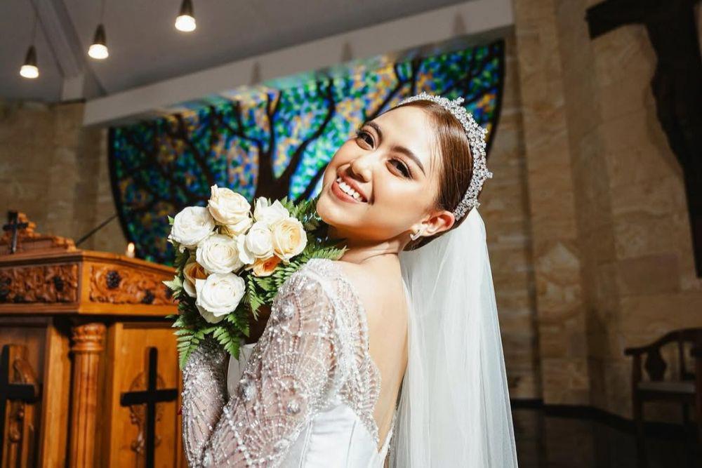 Sisca Saras Unggah Foto Pernikahan, Umumkan MV Tak Berakhir Sama