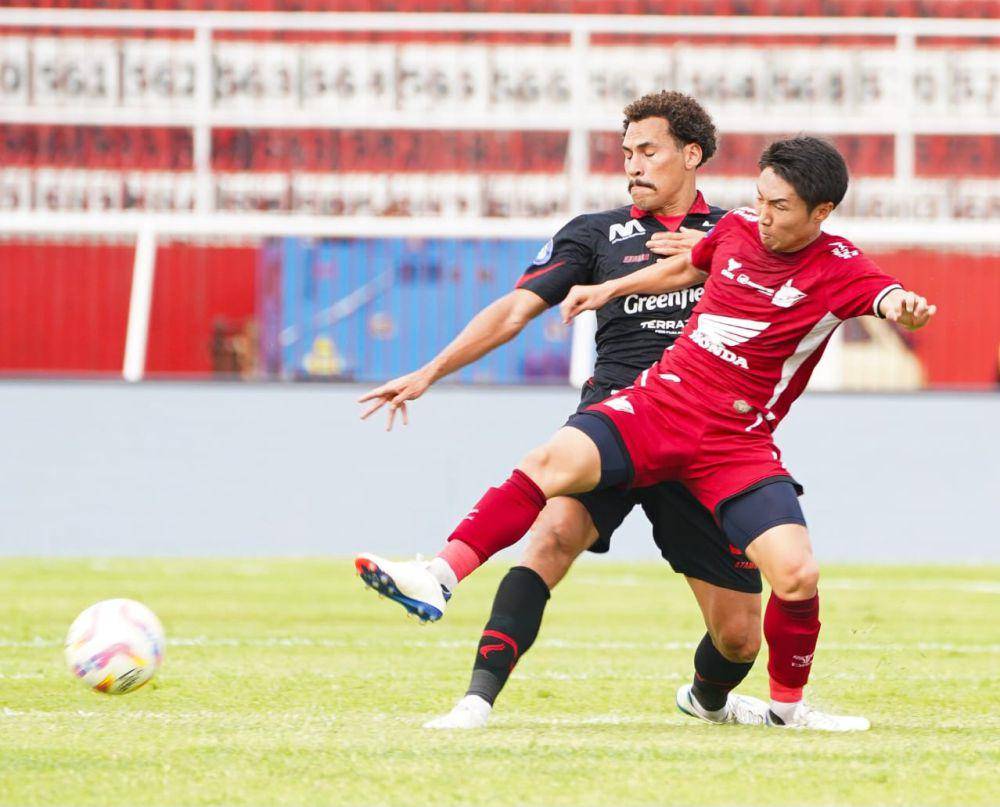 Arema FC saat bertemu PSM Makassar di Stadion Soepriadi Blitar. (Dok. Media Officer Arema FC)