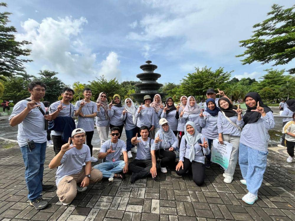 Aktivis Walhi dan LPSDM (IDN Times/Ruhaili)