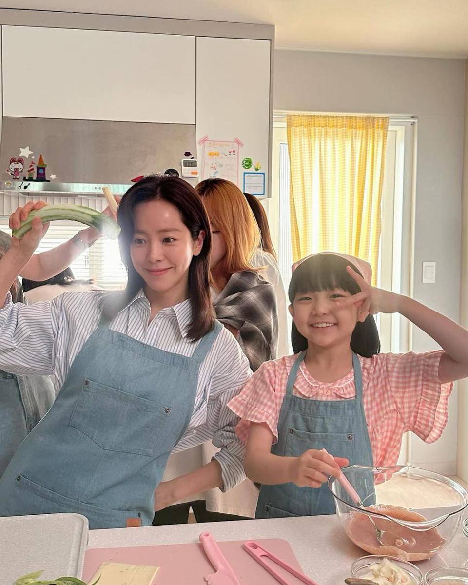 momen akrab Han Ji Min dan Ki So Yu (instagram.com/roma.emo)