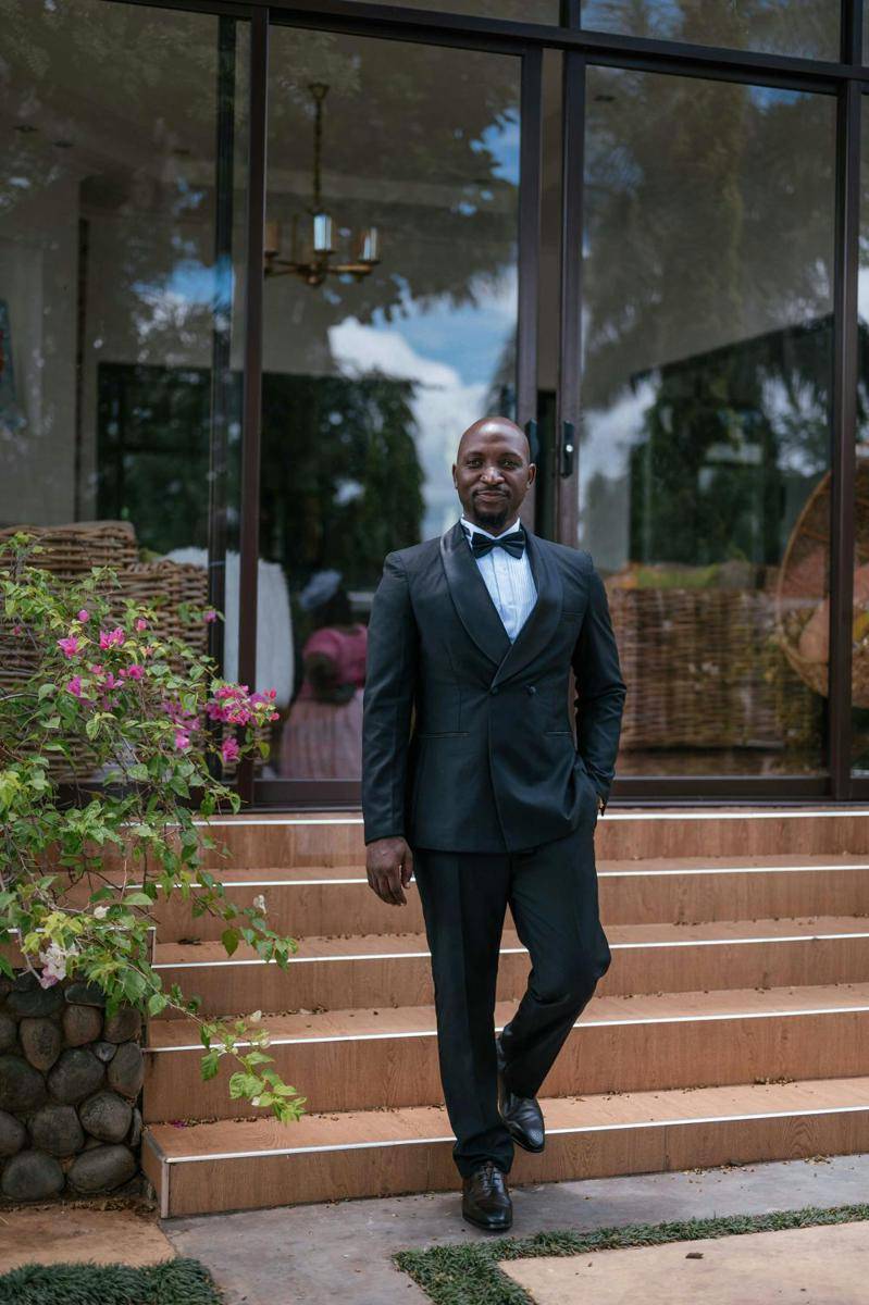 black tie dress code (pexels.com/Mr JMW)