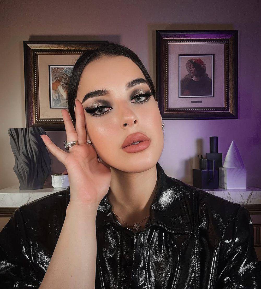 makeup bold untuk pemilik kulit cerah (instagram.com/tasyafarasya)