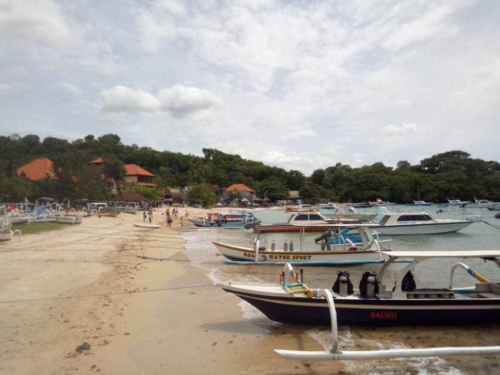 Wisata Bahari di Karangasem Buka-Tutup Akibat Cuaca Ekstrem