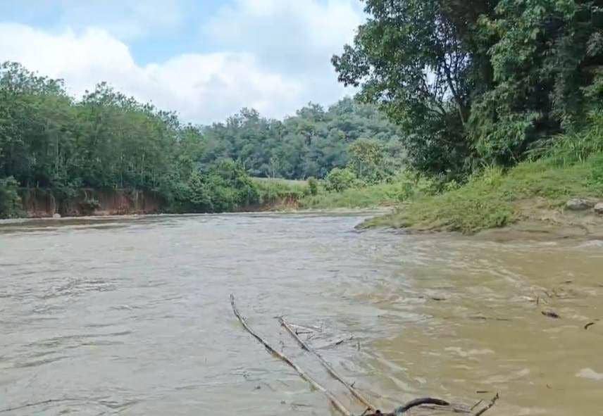 Penampakan lokasi Sungai Umpu Kampung Menanga di Kecamatan Banjit, Kabupaten Way Kanan. (Dok. SAR Way Kanan).