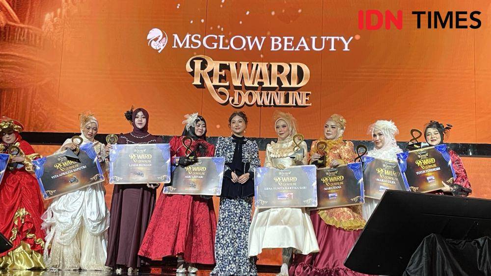 MS Glow Rayakan 8th Anniversary, Berhasil Pecahkan Rekor MURI, Sabtu (8/2/25). (IDN Times/Dina Salma)