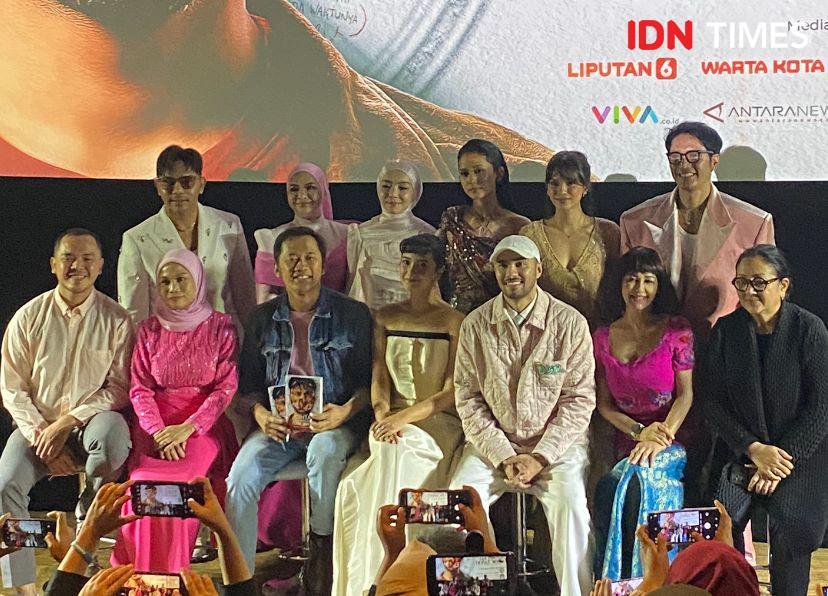 Hanung Bramantyo Sempat Putus Asa Garap Cinta Tak Pernah Tepat Waktu