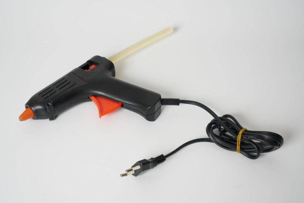 hot glue (vecteezy.com/bogac.dalkiran429071)