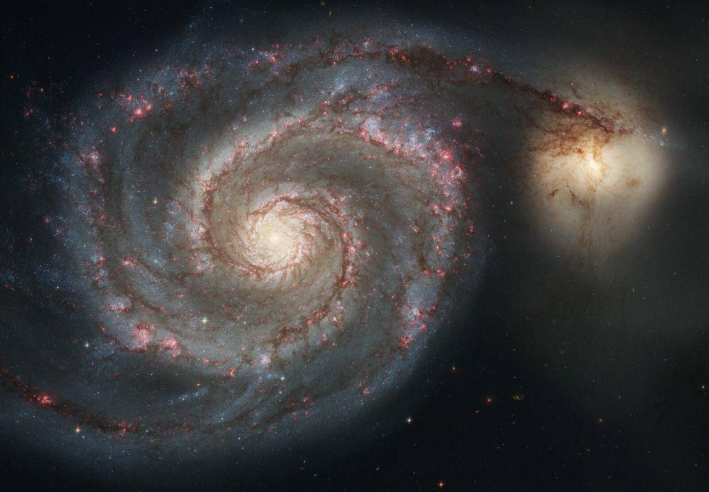 Whirlpool Galaxy (https://commons.m.wikimedia.org/wiki/NASA and European Space Agency)
