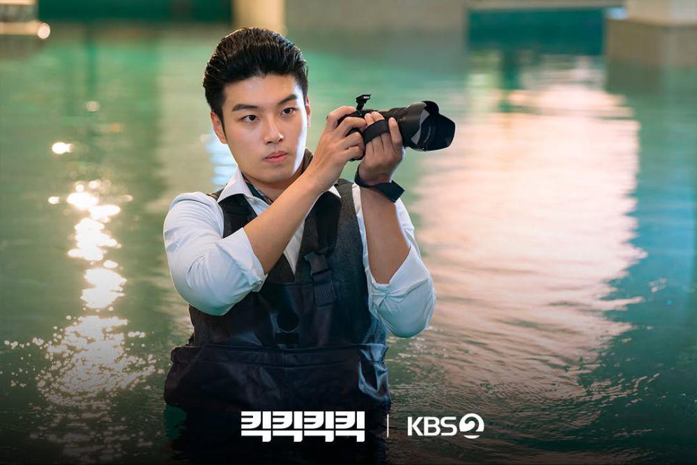 7 Penipuan Dilakukan In Seong di Drakor Kick Kick Kick Kick, Cerdik!