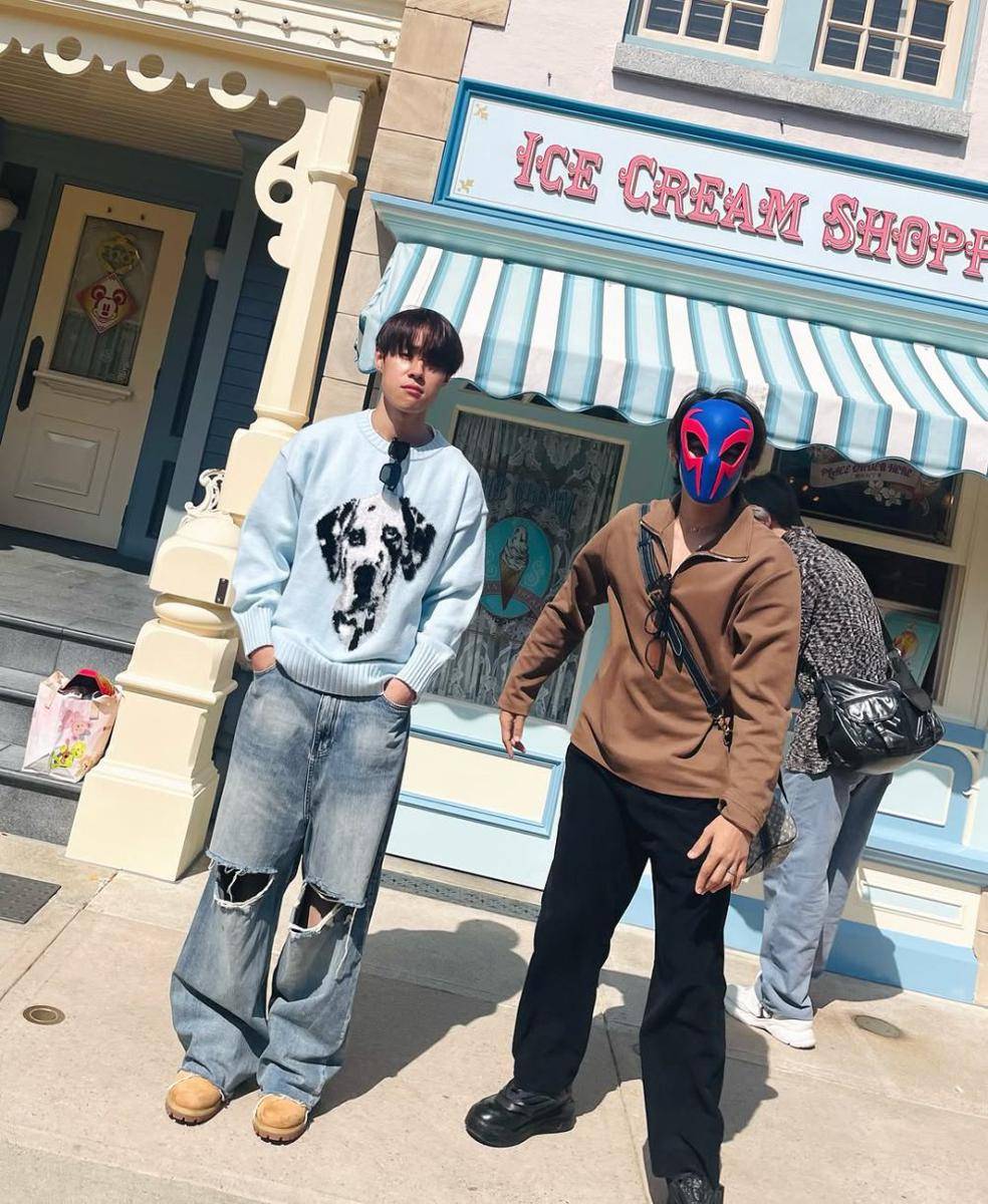 outfit jeans ala Nut Thanat LYKN (instagram.com/nnutdan)