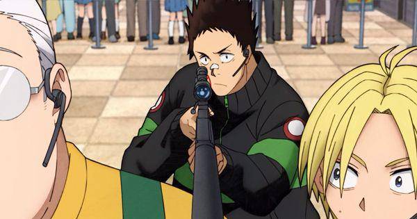 Heisuke berhasil menembak lawan tim mereka ( Dok. Netflix / Sakamoto Days )