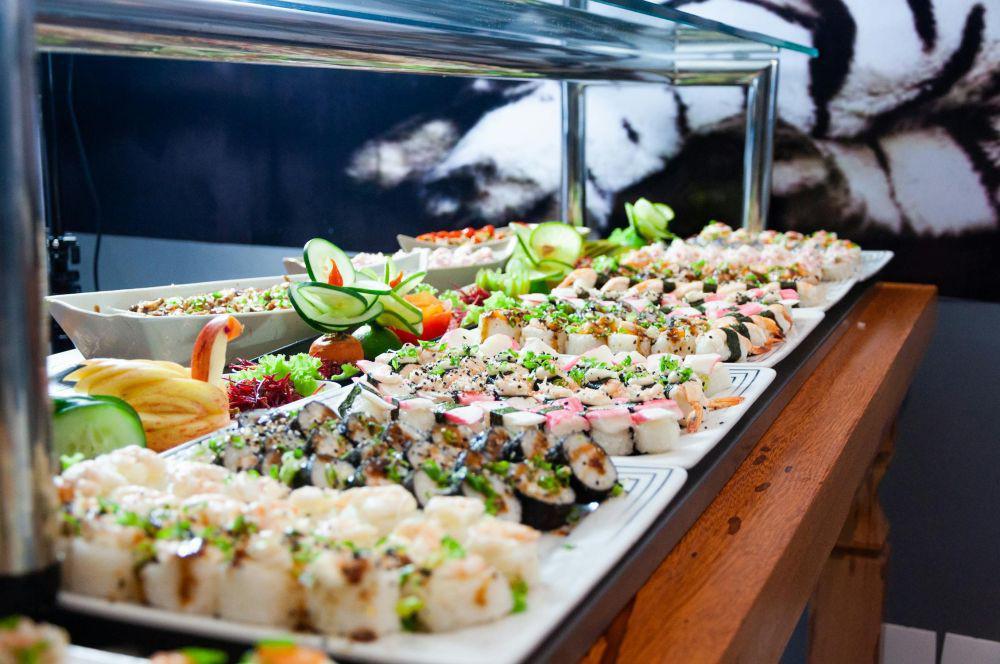 10 Promo Restoran All You Can Eat untuk Valentine Dinner 2025