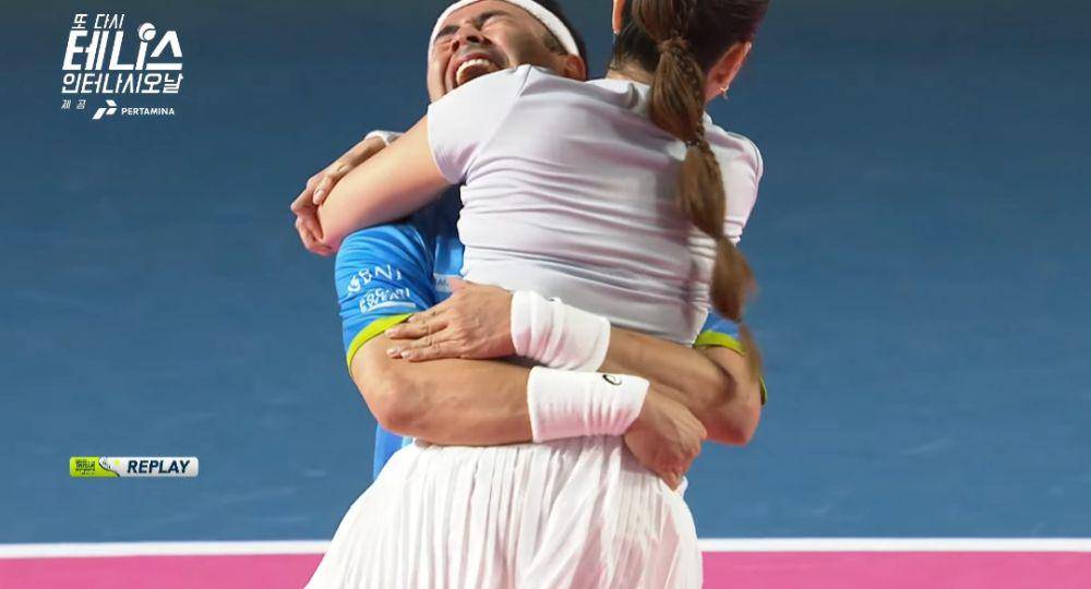 momen emosional Raffi, Nia Ramadhani, dan Nagita saat tenis (youtube.com/Rans Entertainment)