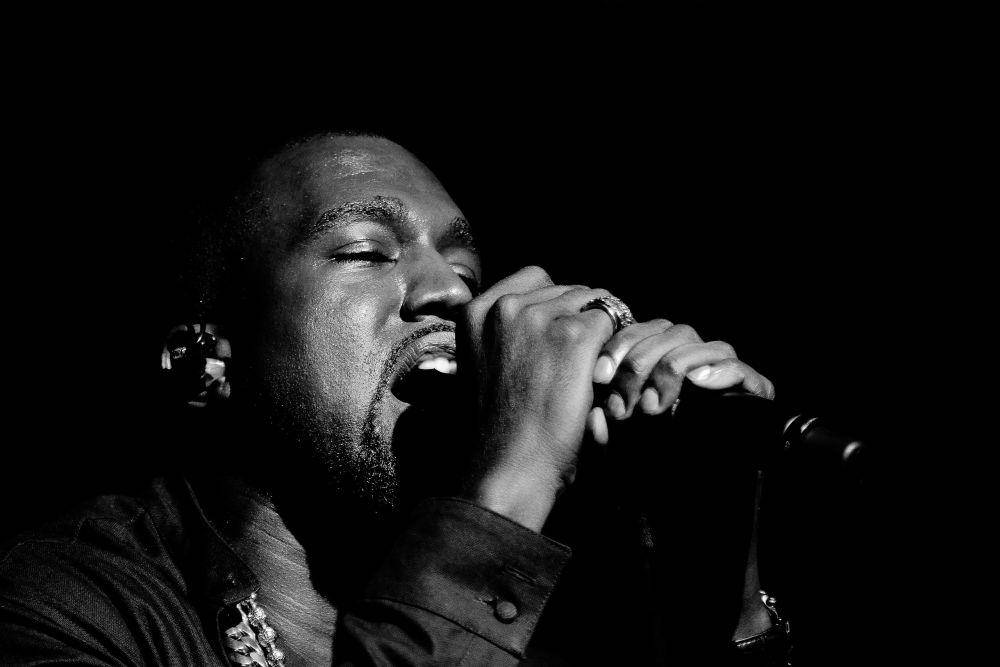 Kanye West tampil di acara peluncuran Samsung Galaxy Note II pada 24 Oktober 2012 di New York City. (commons.wikimedia.org/Kenny Sun)