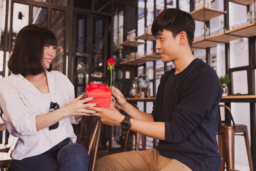 5 Ide Rayakan Valentine Bagi Pasutri di Rumah, Romantis!