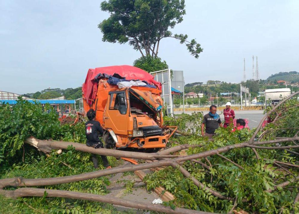 Kernet Truk Fuso Kejadian Rem Blong di Pelabuhan Bakauheni Meninggal