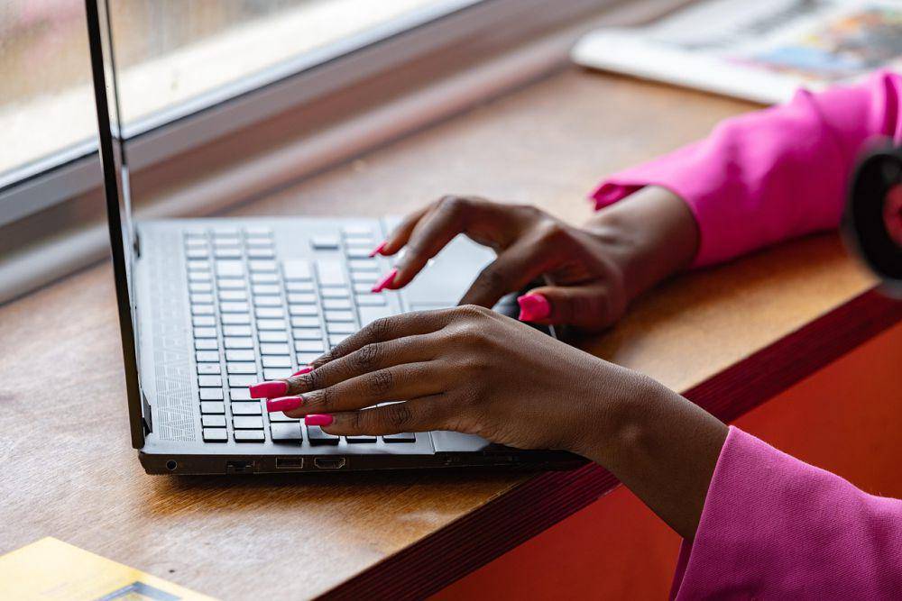 ilustrasi laptop (Pixabay.com/This is Engineering)
