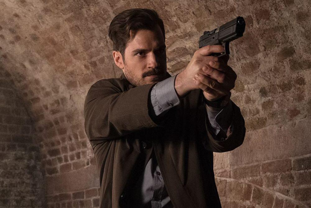 Kenapa Henry Cavill Cocok Jadi The Next James Bond? Ini Alasannya!