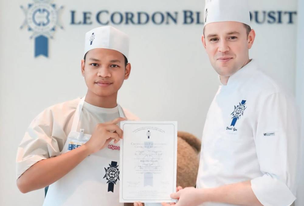 Puguh merupakan penulis buku dan memiliki sertifikat sekolah kuliner (Instagram.com/kristanto_pd)