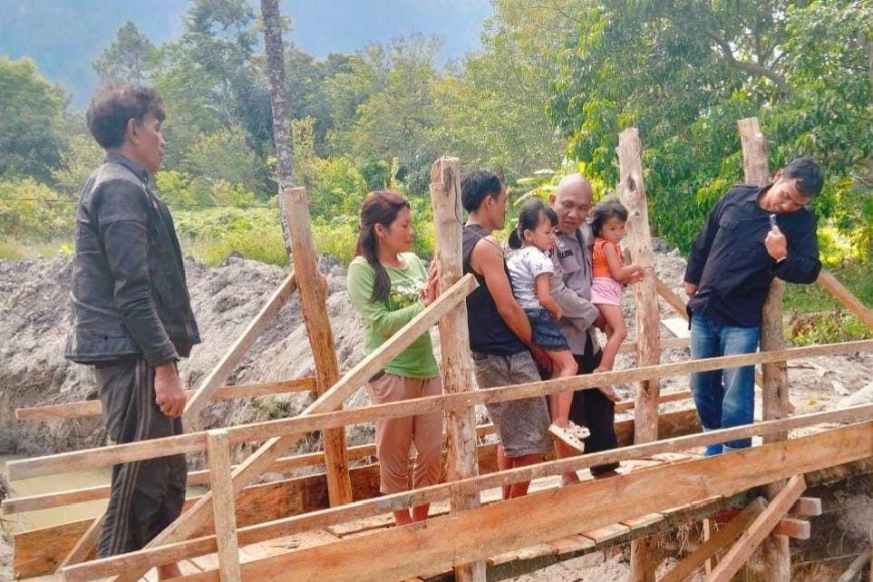 Viral Rumah Dikelilingi Parit di Unjur Samosir, Ganggu Akses Pemilik