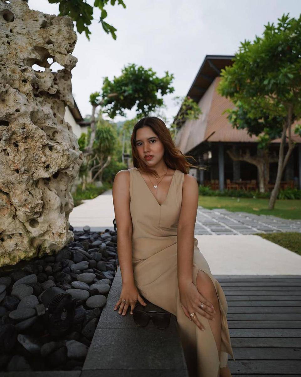 Shely Che (instagram.com/shely_che)