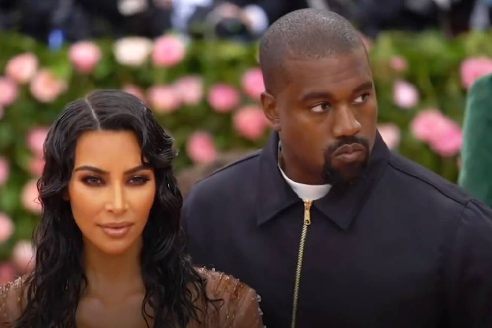 Rapper Amerika Kanye West dan sosialita Kim Kardashian di red carpet Met Gala pada 2019 (commons.wikimedia.org/Cosmopolitan UK)