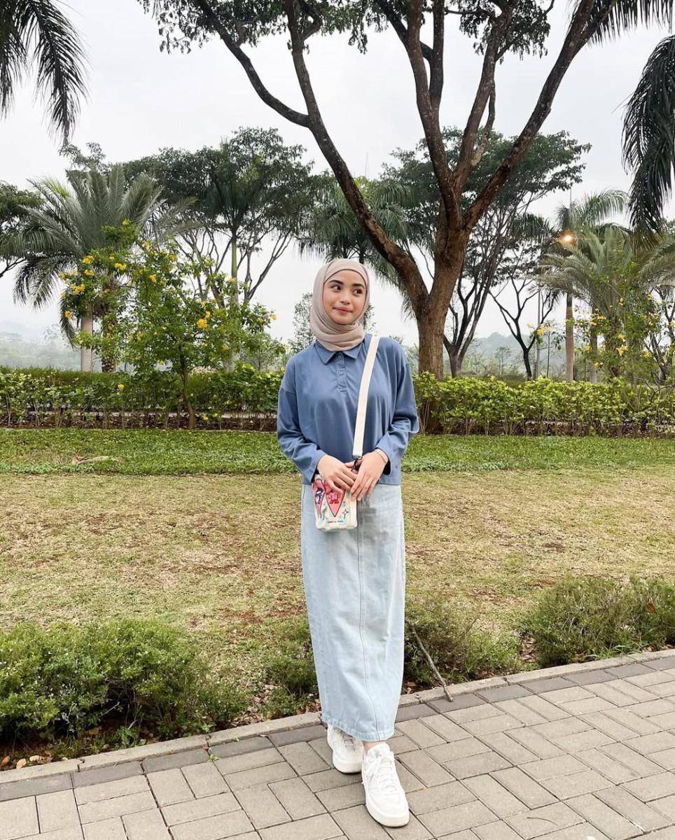 Tania Dewi Nur Azmi (instagram.com/taniaaa.dn)
