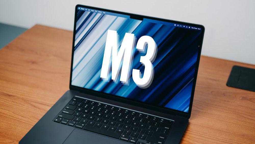 potret Apple MacBook Air M3 (dok.Youtube.com/Brian Solid)