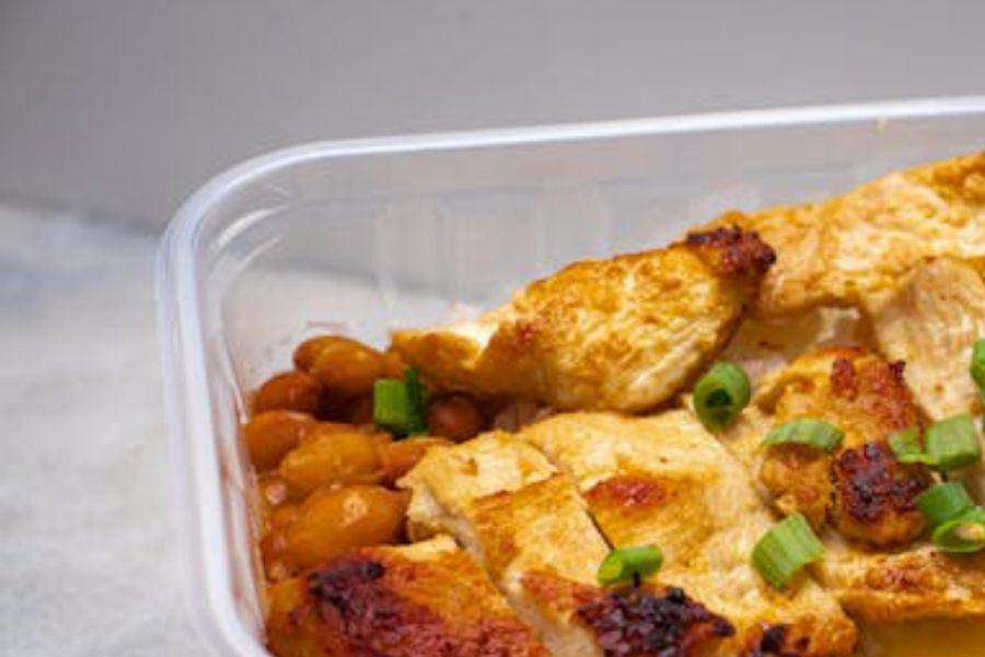 ayam ungkeb (pexels.com/IARA MELO)