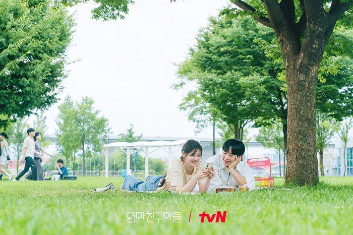 10 Destinasi Wisata Romantis ala KDrama untuk Kencan Valentine