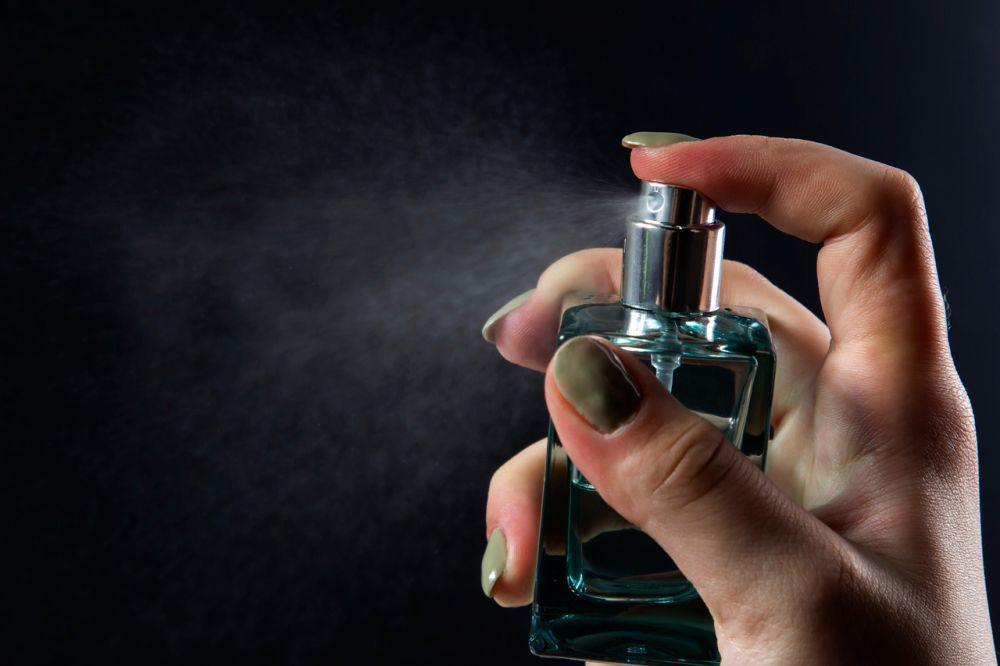 7 Parfum Valentine Terpopuler untuk Perempuan di Tahun 2025