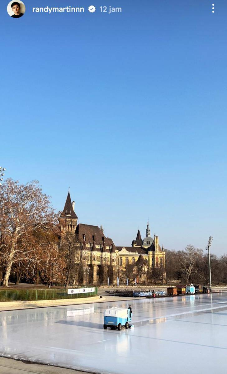 pemandangan kota Budapest (instagram.com/randymartinnn)