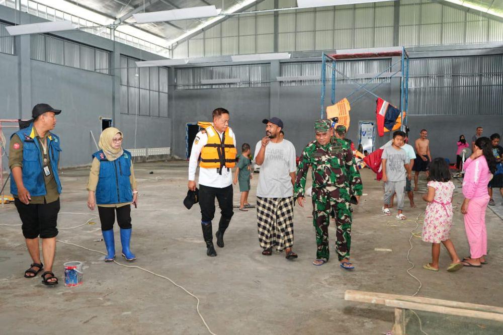 Fadjry Janji Bantuan Tersalurkan Cepat untuk Korban Banjir Makassar