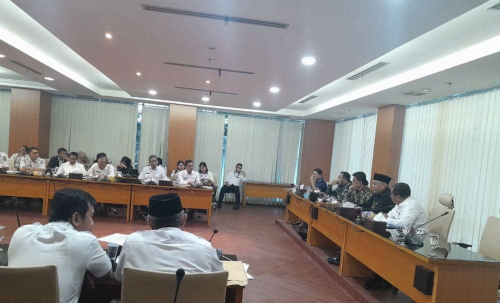 DPRD Provinsi Sumut menggelar Rapat Dengar Pendapat atau RDP terkait SNBP (Dok. Istimewa)