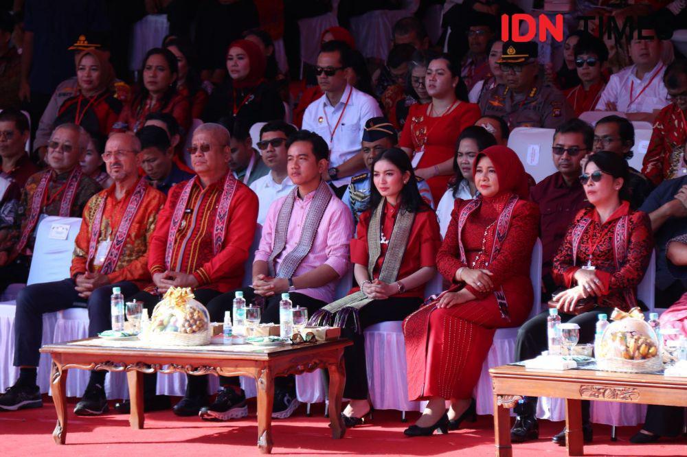 Gibran Rakabuming Hadiri Puncak Perayaan Cap Go Meh 2025 di Singkawang