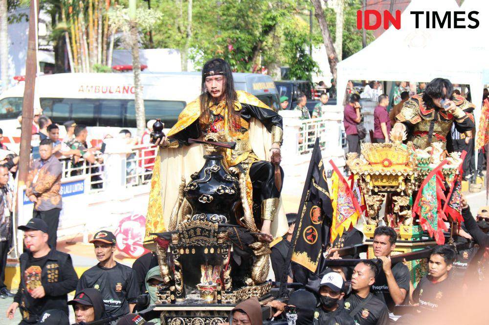 Kemeriahan Cap Go Meh di Singkawang. (IDN Times/adpim).