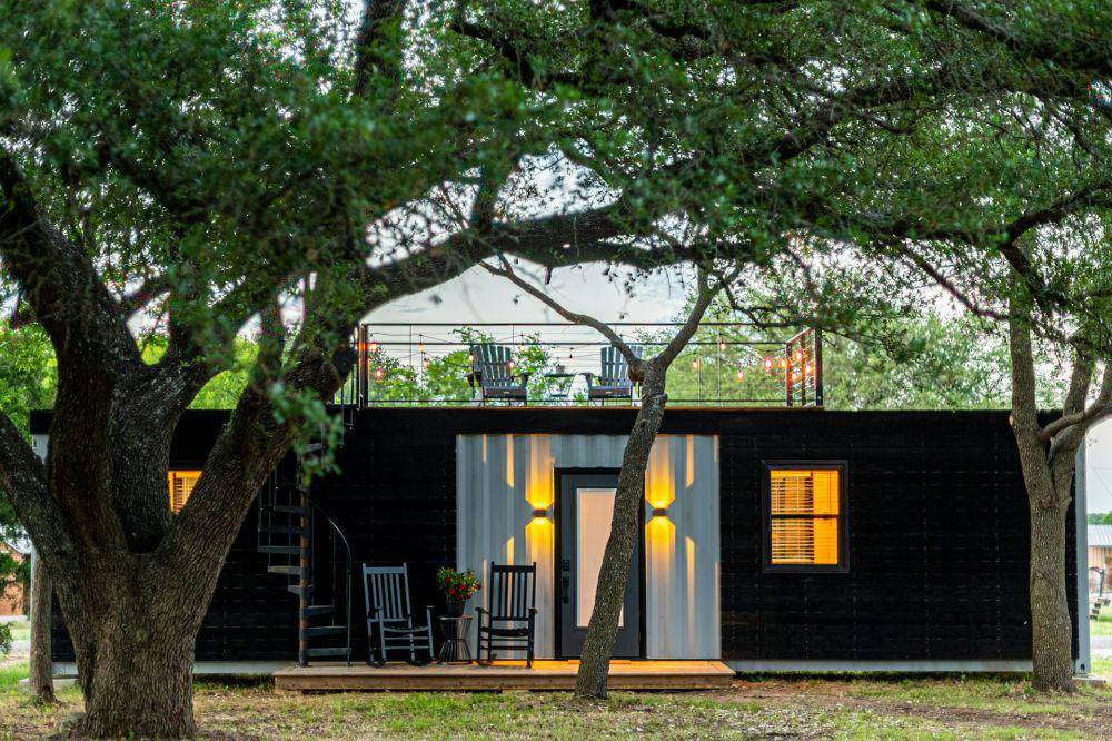 Ilustrasi rumah prefab (unsplash.com/Jed Owen)