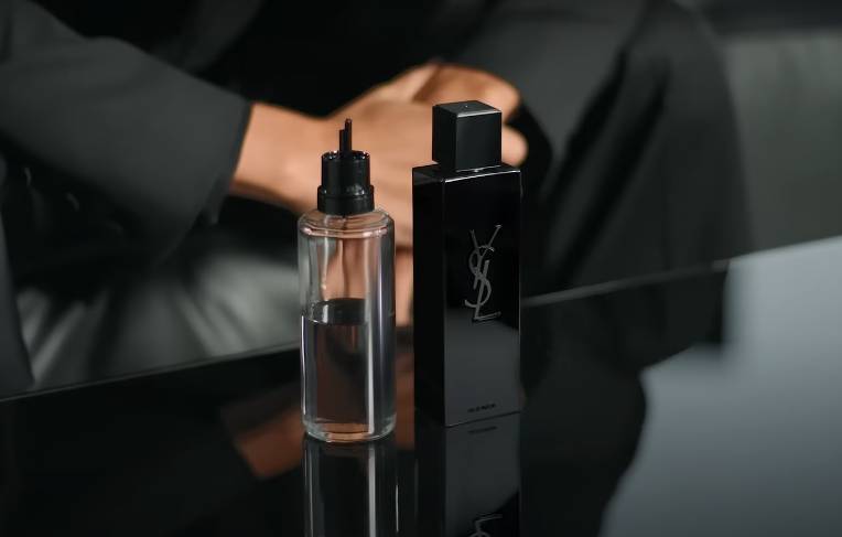 ilustrasi MYSLF by YSL (youtube.com/YSL Beauty)