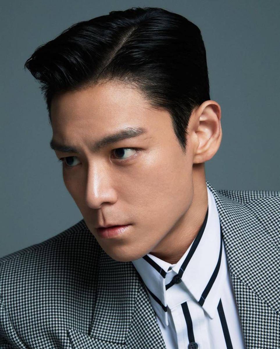 TOP (instagram.com/ttt)