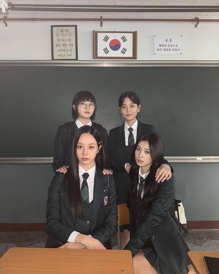 potret dibalik layar Friendly Rivalry (instagram.com/we_woori)