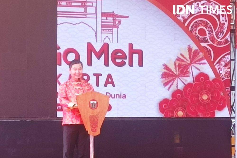 Pj Gubernur DKI Jakarta Teguh Setyabudi dalam perayaan Cap Go Meh di Jakarta Barat, Rabu (12/2/2025). (IDN Times/Dini Suciatiningrum)