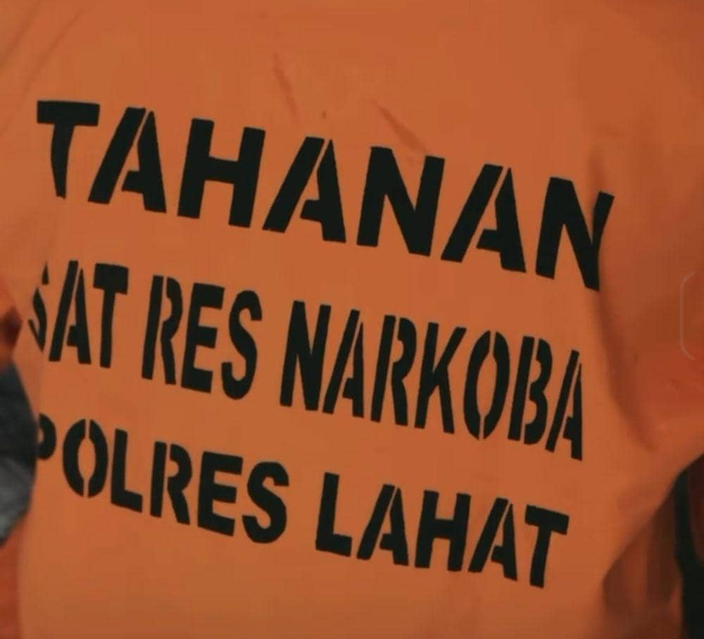 Polres Lahat saat ungkap kasus narkoba jenis ganja. (Dok. Polres Lahat)