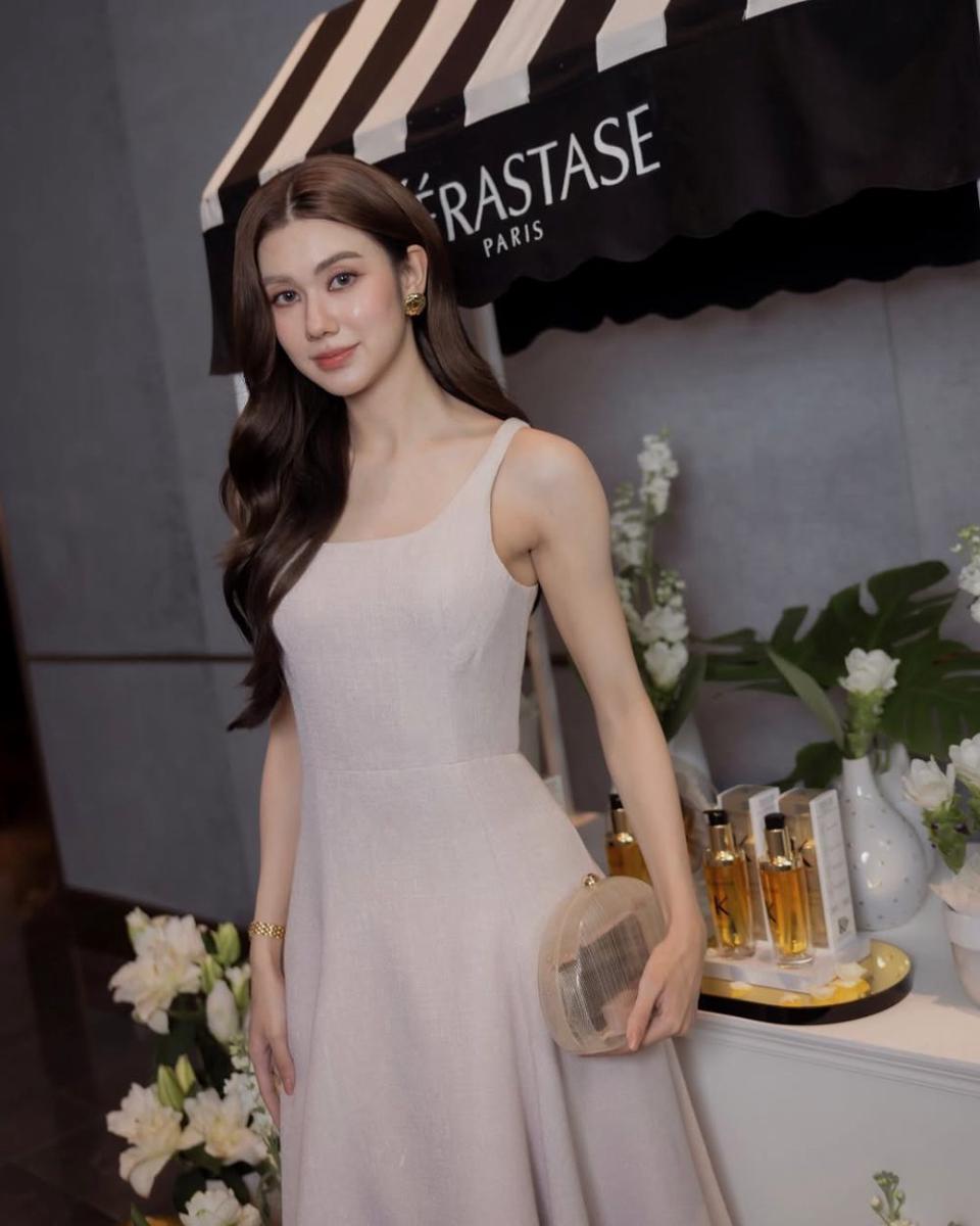 potret ide dress elegan untuk ke acara formal ala Lorena Schuett (instagram.com/lalinalena)