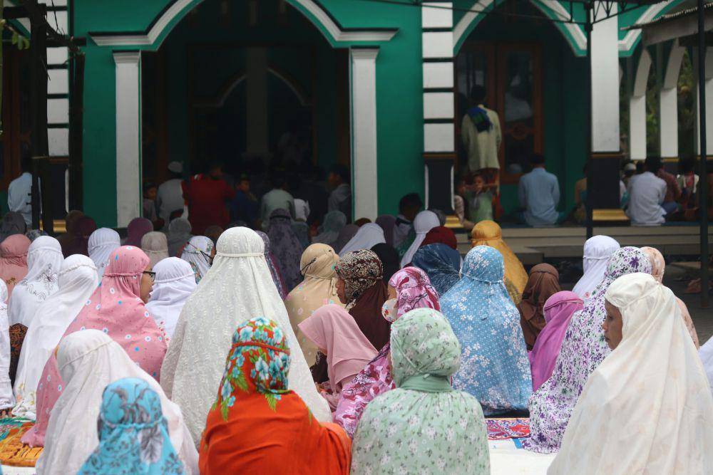 Bikin Ibadah Makin Nyaman, Ini 6 Kain Mukena yang Cocok untuk Tarawih