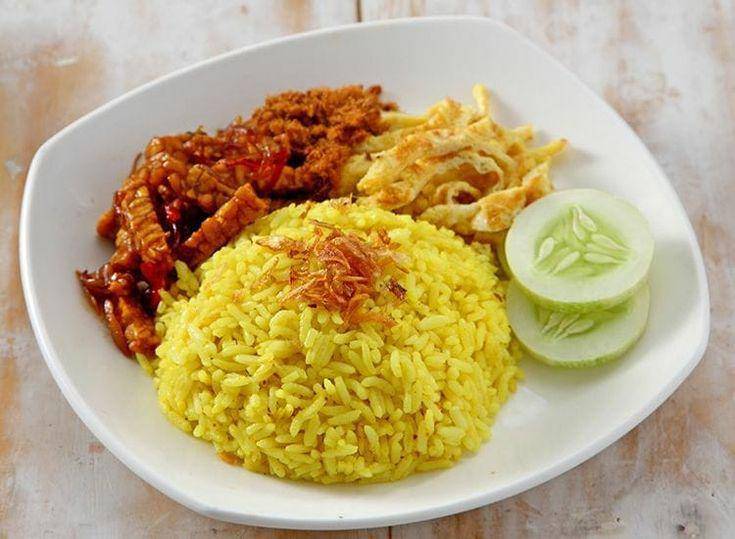 Ilustrasi Nasi Kuning (pinterest.com/Uji ssssji)