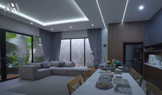 7 Inspirasi Desain Rumah Mewah Apip dan Shadira, Bikin Takjub!