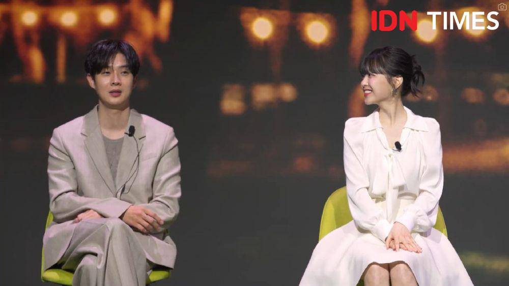 Choi Woo Shik dan Park Bo Young, pemeran drama Melo Movie dalam wawancara bersama IDN Times (dok. Netflix/IDN Times)