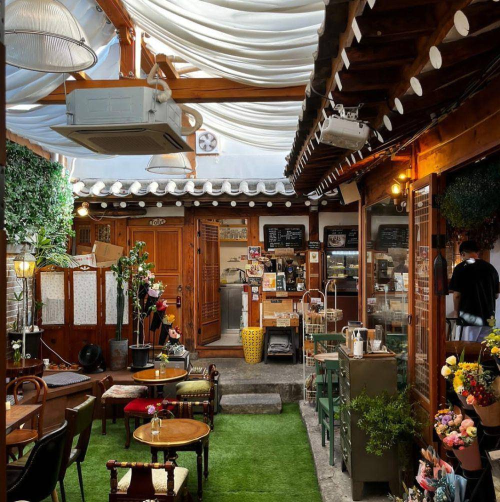 Potret Madang Flower Cafe di Korea Selatan (instagram.com/madangflowercafe)