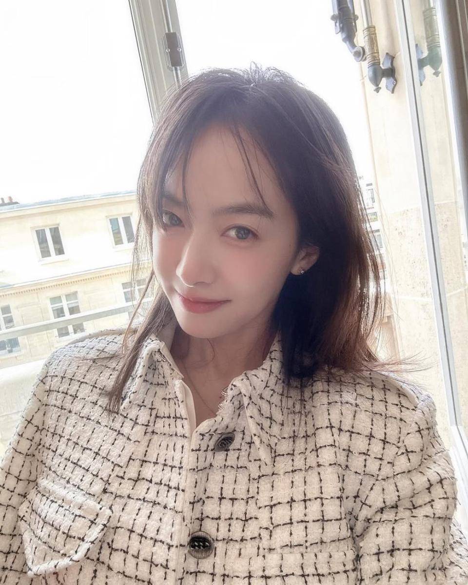 Victoria (instagram.com/victoria02_02)